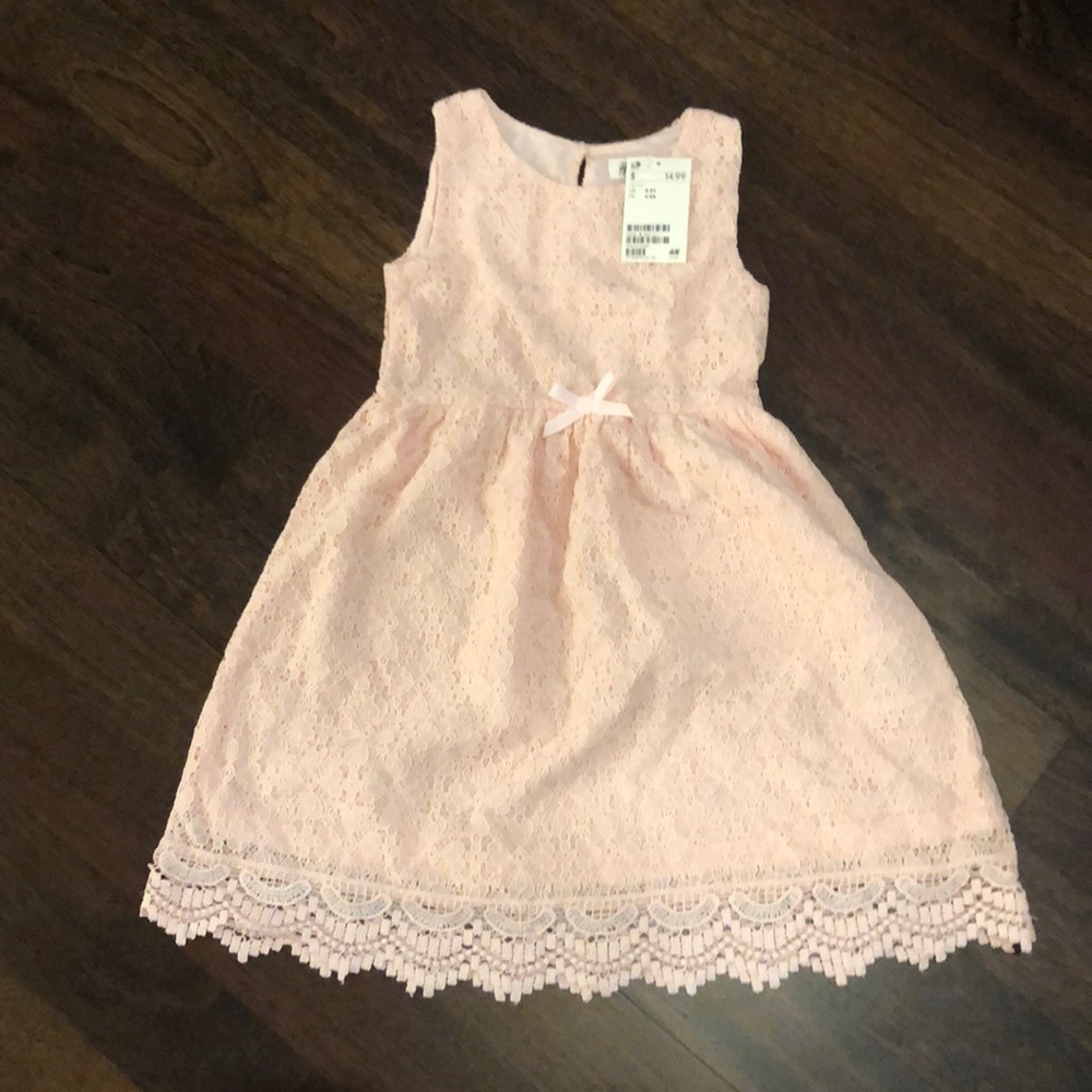 Girls lace soft pink dress